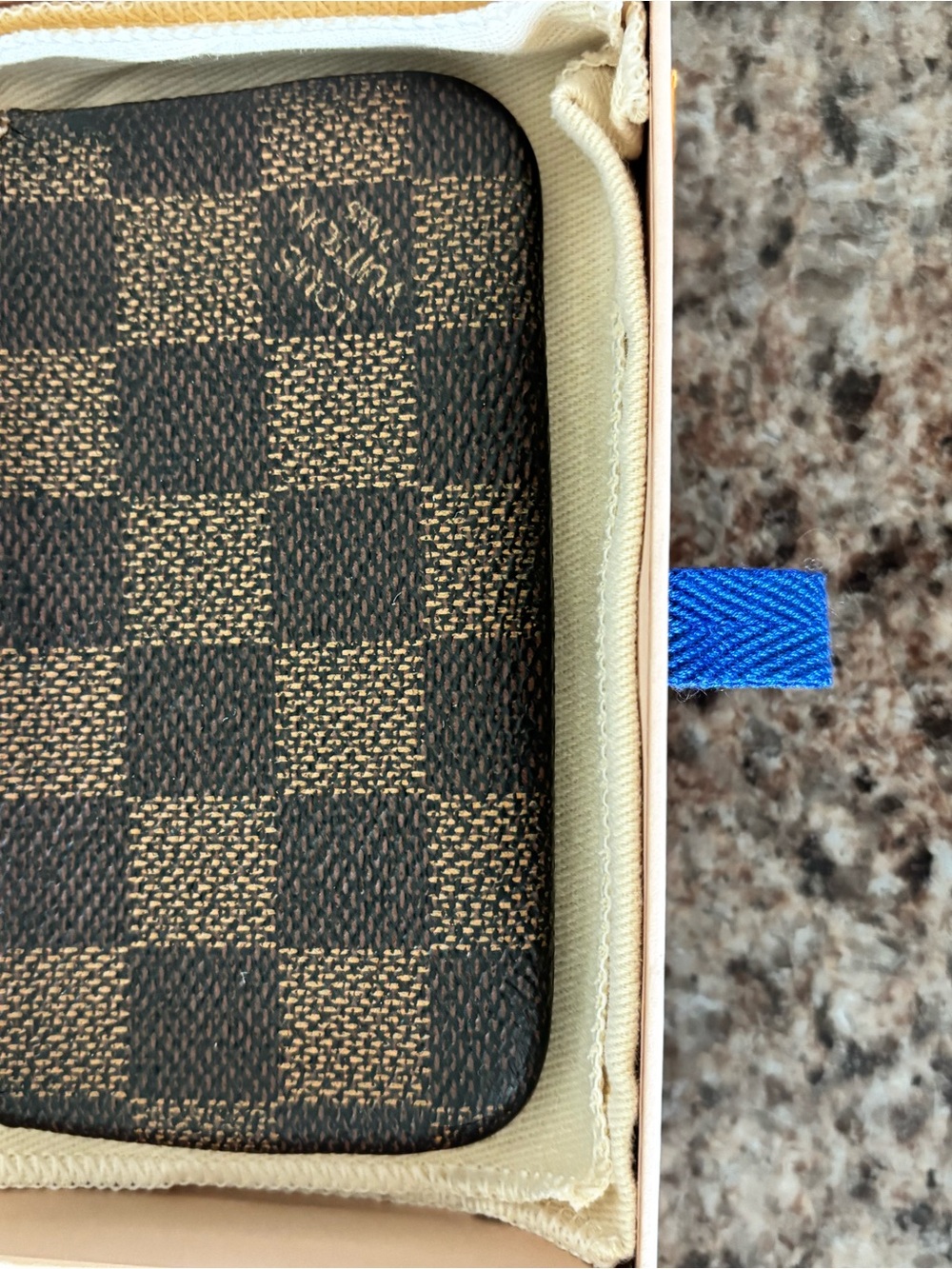 Louis Vuitton Damier Ebene Card & Key Holder in Brown